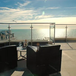 Airhost's Brighton's Diamond Escape With Sea Views , Hove Royaume-Uni